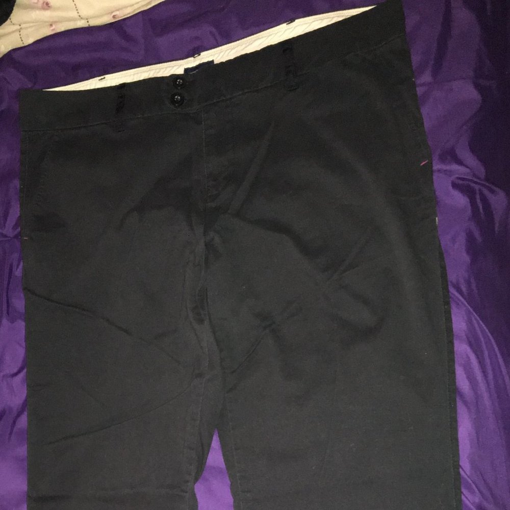 American Eagle Outfitters black pants sz 16 regular
